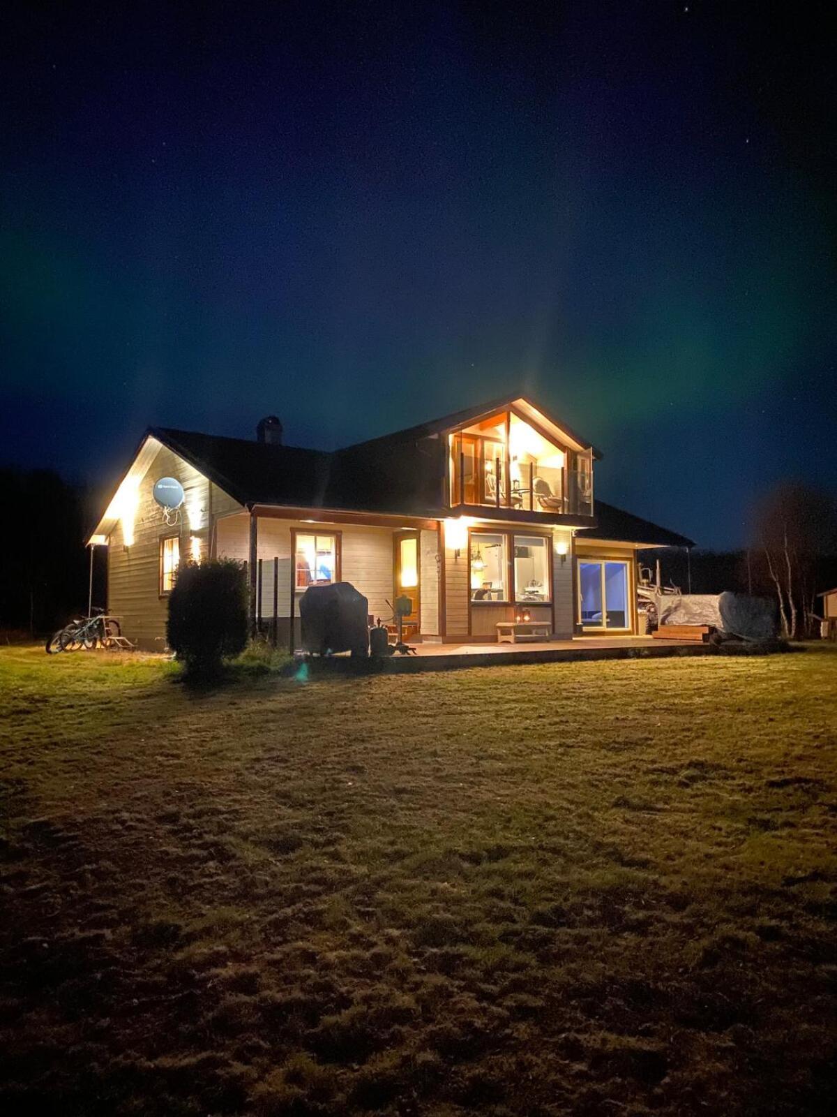 Cottage With Good Standard Next To Neiden River Exteriér fotografie