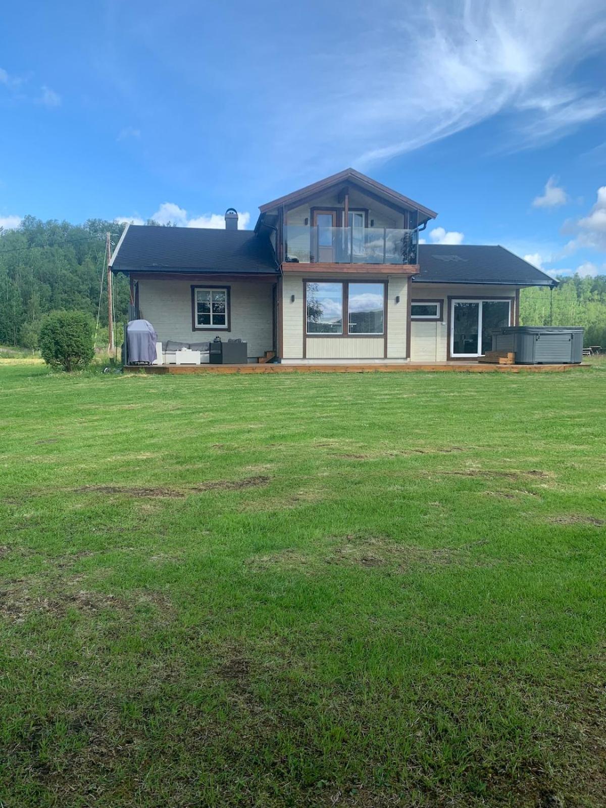 Cottage With Good Standard Next To Neiden River Exteriér fotografie
